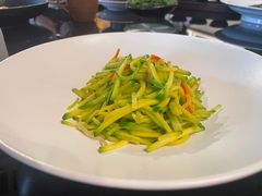 -泓0871臻选云南菜·味庄