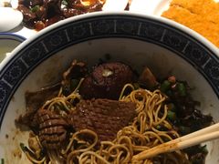 -沪西老弄堂面馆(定西路店)