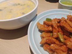 -吕氏疙瘩汤·新派鲁菜(济南万象城店)
