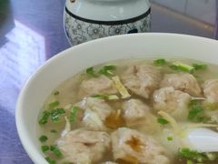 -苏亦铭馄饨店(凤凰西街店)