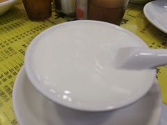 蛋白炖鲜牛奶-澳洲牛奶公司(佐敦店)