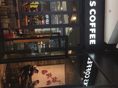 -星巴克臻选(武汉经开永旺梦乐城店)