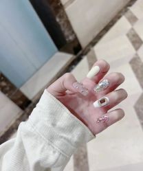 -M·X Nail日式美甲美睫