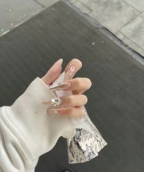 -CM.Nail美甲美睫