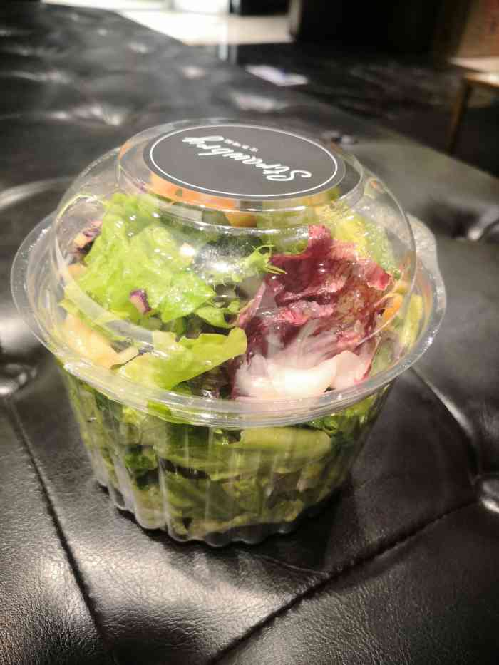 士多啤梨沙拉-"最近减肥上瘾～终日都是青菜蔬果加少量米饭.