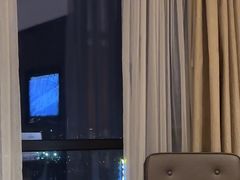 -中山利和希尔顿酒店