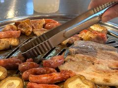 -哈哈碳都·牛肋条无限自助烤肉(台江万达店)