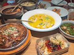 -蜜桃餐厅·伴山(湖滨商业街店)