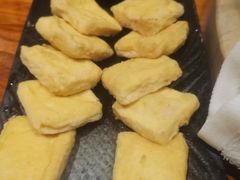 -滇香肴·云南菜蒸汽石锅鱼(云南北路店)