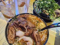 -星林居酸辣米线餐厅