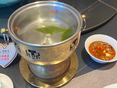 -鼎泰亨·海鲜牛肉餐厅(滨江店)