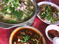 -谢老五跷脚牛肉·非遗传承店