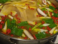 -马老六清真餐饮(西站店)
