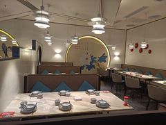 大堂-周渝食惦·酸菜鱼精致川菜(横岗店)