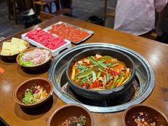 -黔有有贵州酸汤夺夺粉火锅(五味十字店)
