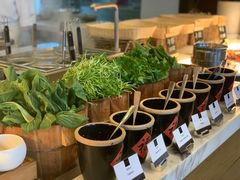 自助调料区-都会尚膳·海鲜自助餐厅(重庆万豪酒店)