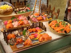 -松山湖凯悦酒店·Café自助餐厅·周末火舞秀表演