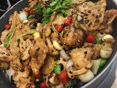 -精悦蓉(松江万达广场店)