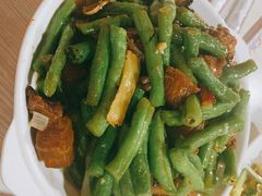 红烧肉炖豆角-老于餐厅(民生路店)