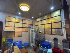 -谊荣海鲜大牌档(石湖店)