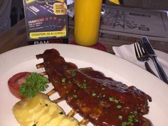 -Bamboo Bar & Grill Restaurant