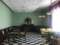 -安娜茶屋