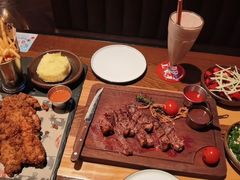 -FAT COW(虹梅路店)