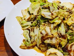 酱爆洋白菜-恩宏德餐馆(平山道店)