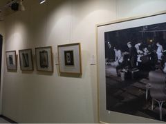 iphone_upload_pic-良友书坊(安徽路店)