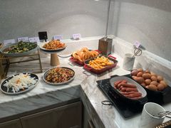 -长沙五一广场东塘地铁站亚朵酒店
