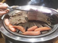 -明洞阿姨·韩式酱蟹烤肉·创意料理(三元桥店)