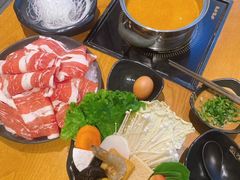 -贵厨酸汤牛肉(小十字店)