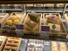 面包甜点陈列柜-GANSO元祖食品(未来路店)
