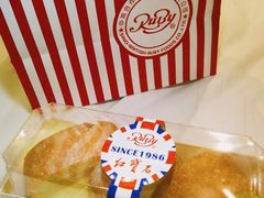 -红宝石·鲜奶小方·海派西点房(四平店)