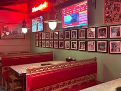 -沪小胖小龙虾(淮海中路旗舰店)