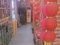 -闯关东东北农家菜(崂山石老人店)
