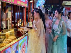 -绳金塔