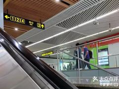 -星湖街(地铁站)