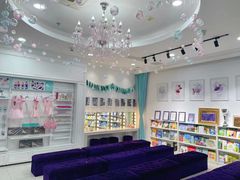 -Isee灰姑娘(龙湖狮山天街店)