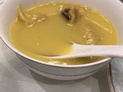 花胶鸡锅底-上房火鍋(新天地店)