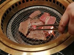 -山川小町·极番烧肉(新地假日广场店)