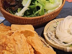 -由衷贵州酸汤牛肉火锅(新桥店)