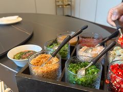 -鼎泰亨·海鲜牛肉餐厅(滨江店)