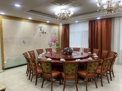 -六和聚传统烤鸭.天津菜(和平店)