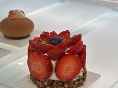 -潮一不贰·法式甜品·生日蛋糕·西式简餐(外滩店)