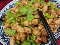 辣子鸡丁-北大地皖峰饭馆