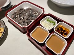 -四季民福烤鸭店(外滩外白渡桥店)