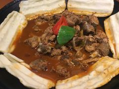 地锅鸡-龙梅肥肠鱼(明瓦廊店)