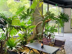 -J Create城市露营咖啡·简餐·宠物(上海动物园店)