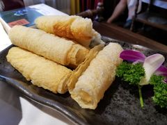 炸腐皮-泓炙颐凤鲜海鲜火锅料理(桐乡店)